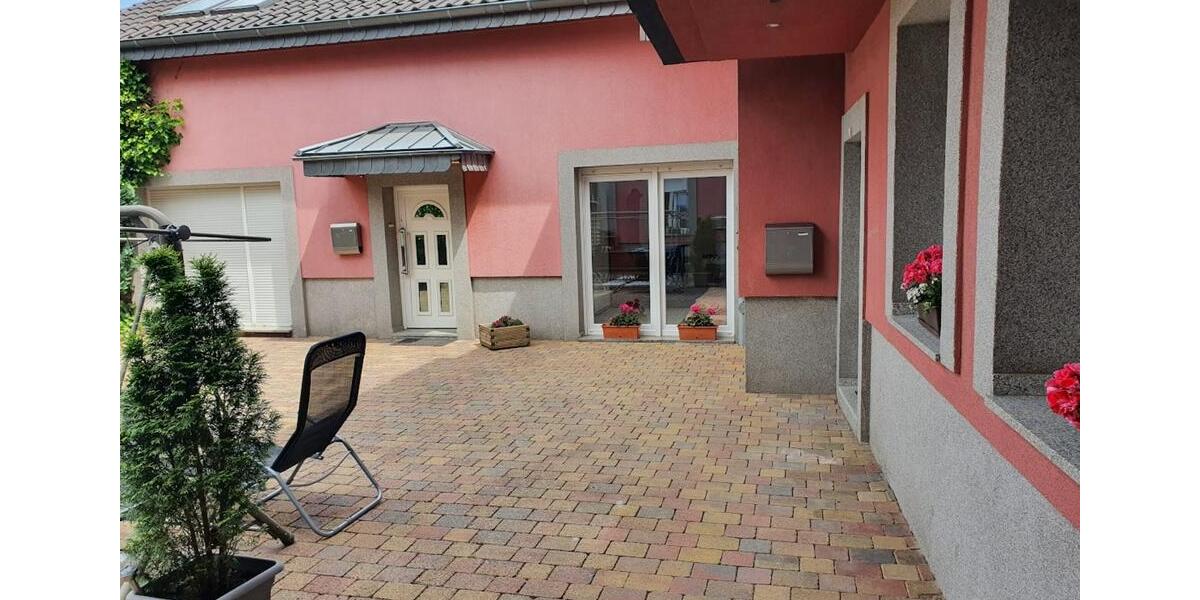 Mehrfamilienhaus, Wohnhaus Grefrath - 12 Zimmer, 335 m&sup2;, 799.000&euro; | Angebot:24431248