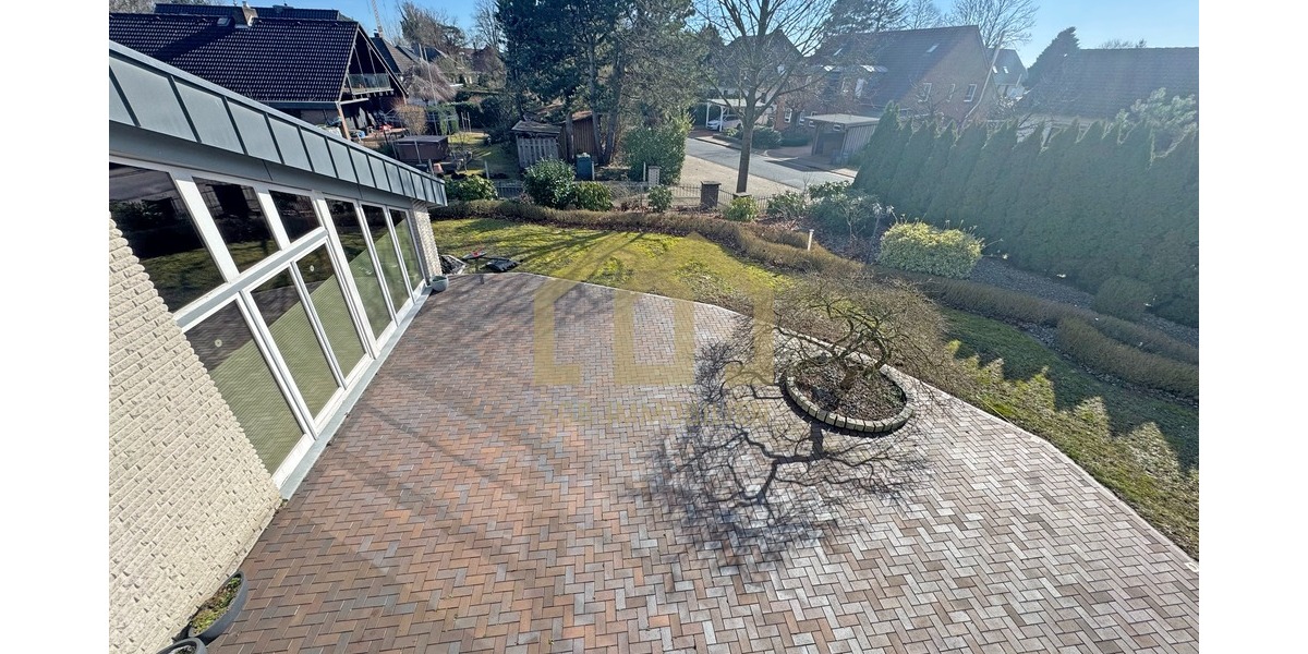 TOP !!! GANZ NEUER PREIS: Exklusives Anwesen mit Pool in Bestlage von Achim-Uesen! - Einfamilienhaus Achim | Angebot:26634779