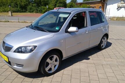 Mazda 2 178.000 km 2.150 &euro; Itzgrund 96274