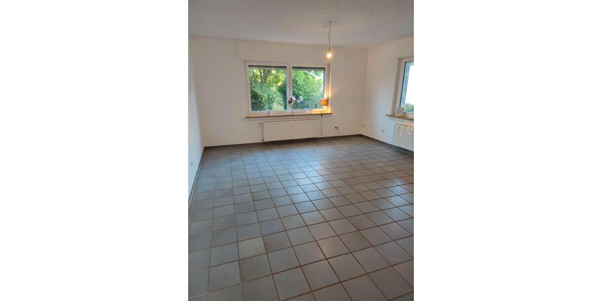 Erdgeschoßwohnung Wadern - 1 Zimmer, 86 m&sup2;, 630&euro; | Angebot:26589495