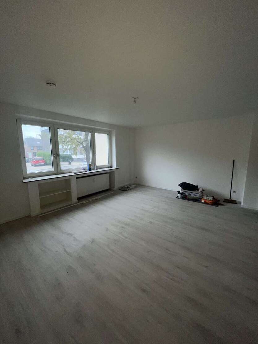 Wohnung zum Mieten in Duisburg 320 € 38 m² 1 zimmer