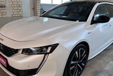 Peugeot 508 103.500 km 18.990 € Hamburg 21079