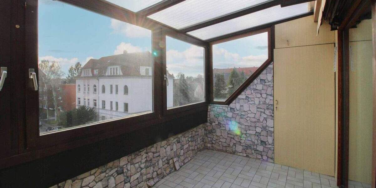 Großflächige Wohnung: Gestaltbare Dachgeschosswhg. in Hannover-Badenstedt 4 zimmer