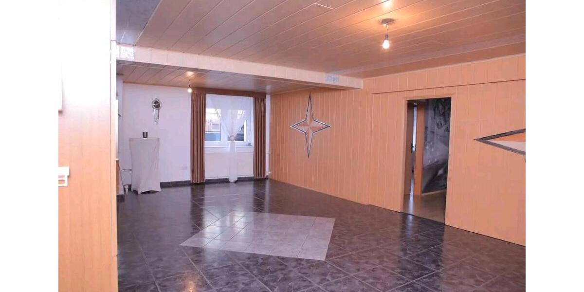 Etagenwohnung Solms - 3 Zimmer, 86 m&sup2;, 850&euro; | Angebot:26311653