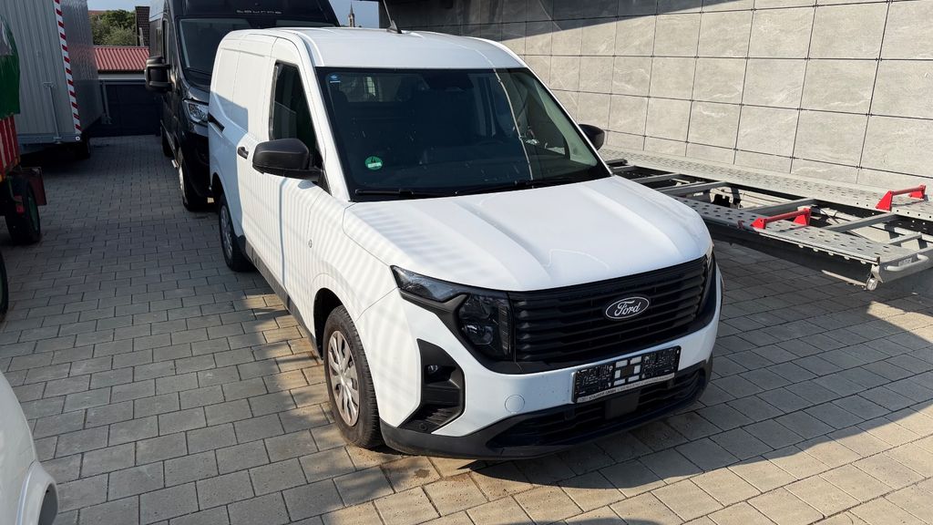 Ford Transit Courier 19.556 km 17.600 &euro; Döckingen 91805