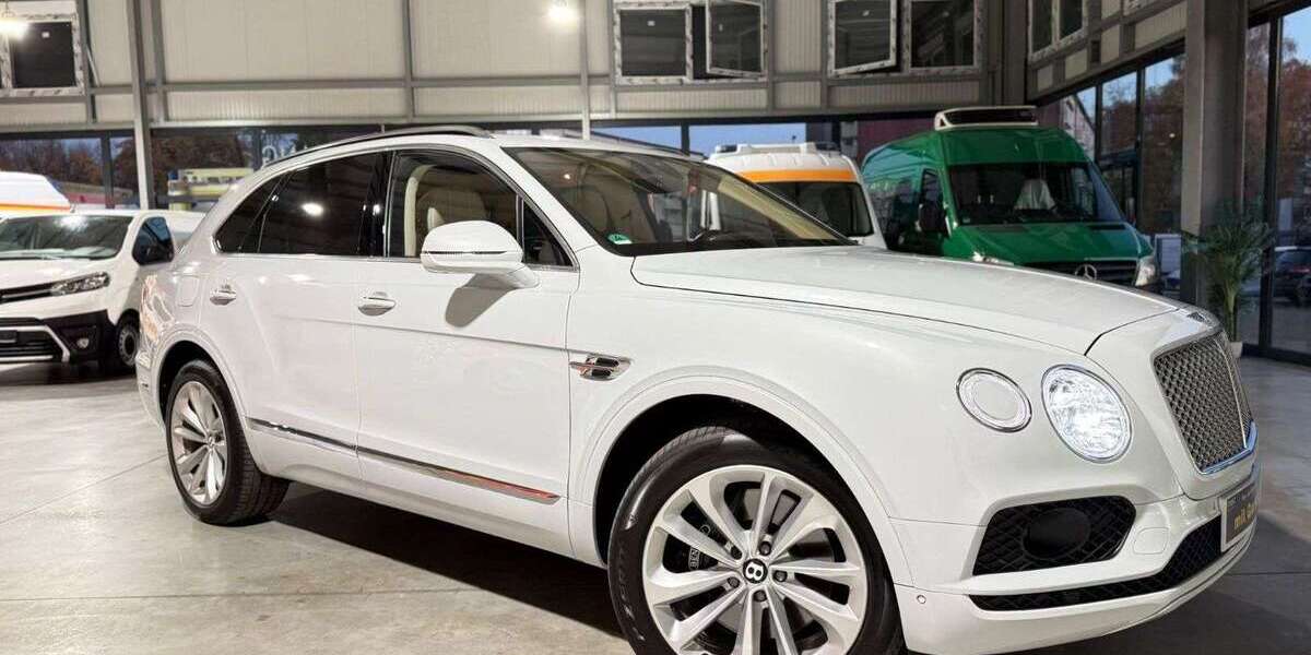 Bentley Bentayga 65.500 km 129.000 &euro; Gelsenkirchen 45879