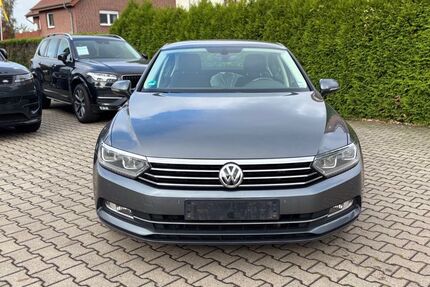VW Passat 212.160 km 9.990 € Lüdinghausen 59348