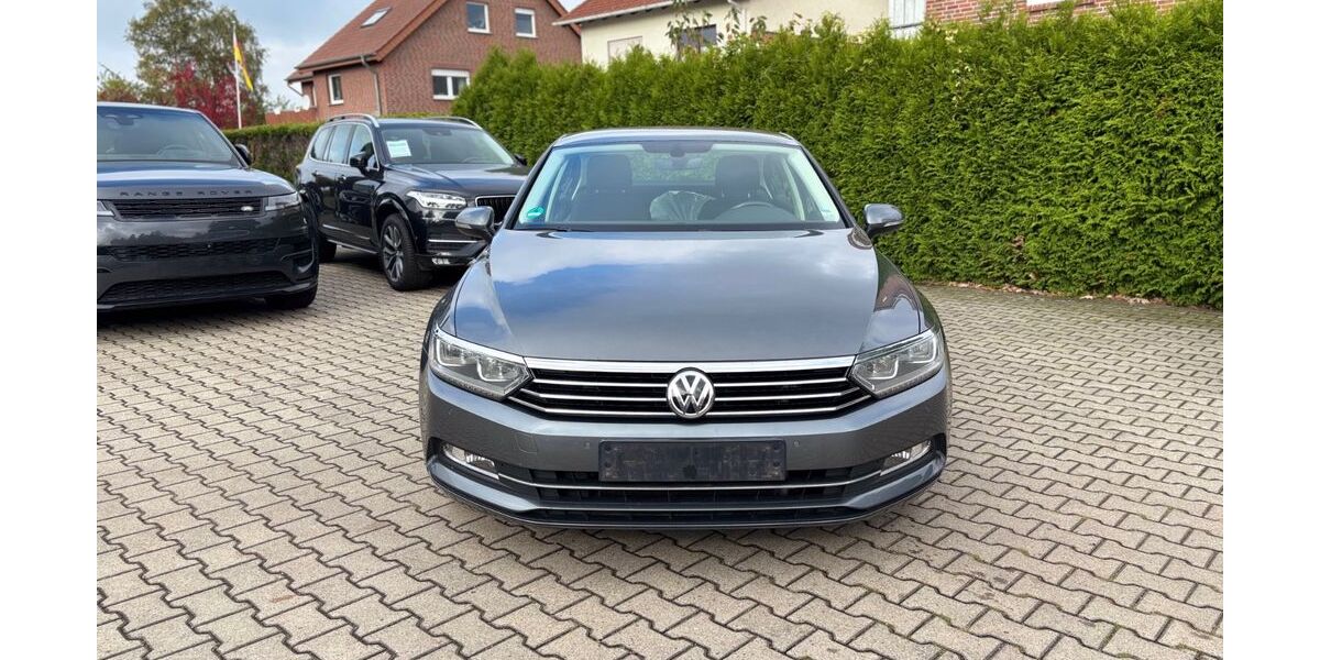 VW Passat 212.160 km 9.990 € Lüdinghausen 59348