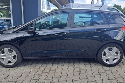 Ford Fiesta 67.200 km 9.990 &euro; Zschorlau 08321