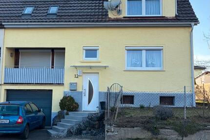 Haus Wellendingen - 7 Zimmer, 160 m&sup2;, 329.000&euro; | Angebot:27121578