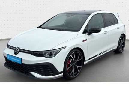 VW Golf 11.233 km 41.490 € Bad Nauheim 61231