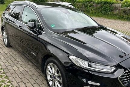 Ford Mondeo 79.000 km 17.990 &euro; Hohenstein-Ernstthal 09337