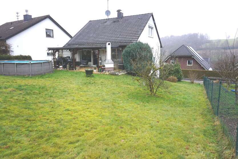 Haus zum Kaufen in Wiehl 225.000 € 137 m²