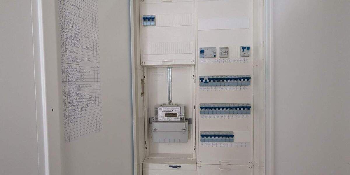 Reihenmittelhaus Harzgerode - 5 Zimmer, 168 m&sup2;, 129.000&euro; | Angebot:25880168