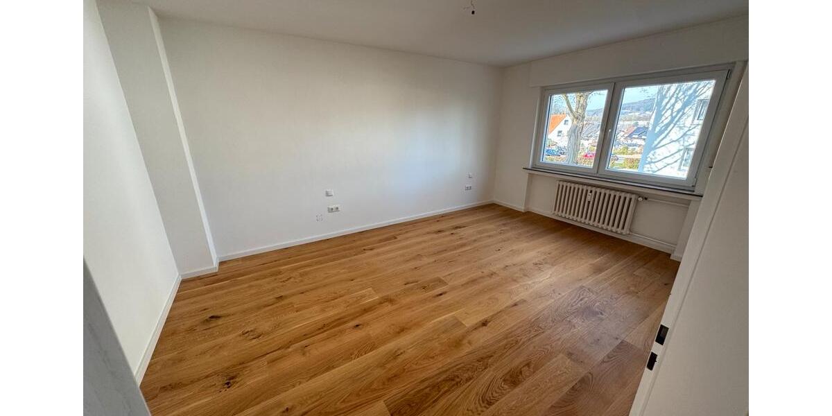 Hochparterre Höxter - 2 Zimmer, 80 m&sup2;, 660&euro; | Angebot:25149990