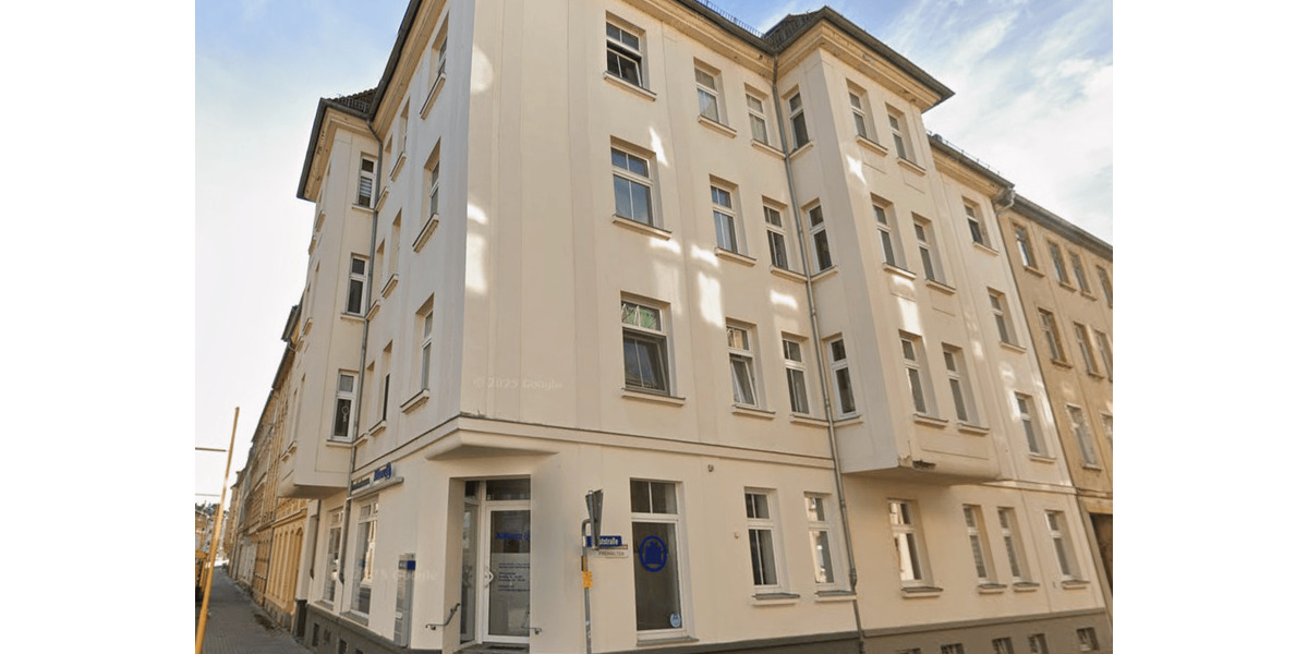 Wohn- und Geschäftshaus mit 10 modernen Wohneinheiten sowie eine Gewerbeeinheit in Top-Lage 2 zimmer