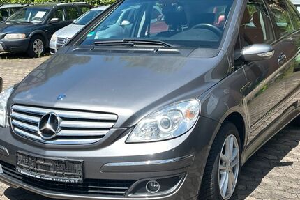Mercedes-Benz B 200 157.210 km 4.490 &euro; Gleichen 37130