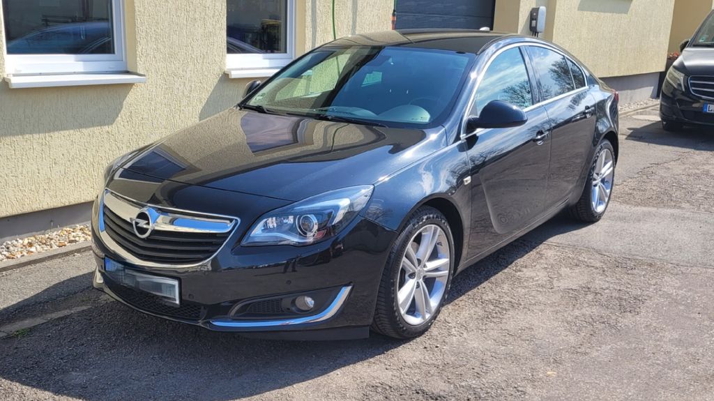 Opel Insignia 141.317 km 8.490 &euro; Leipzig 04316