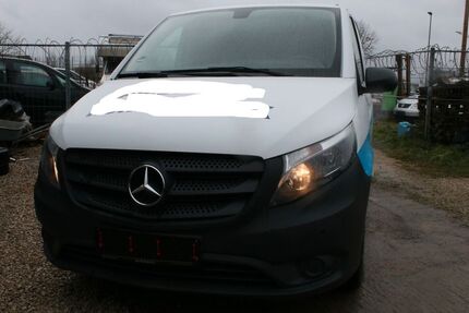 Mercedes-Benz Vito 113.000 km 14.599 &euro; Amberg (Nähe Nürnberg) 92224