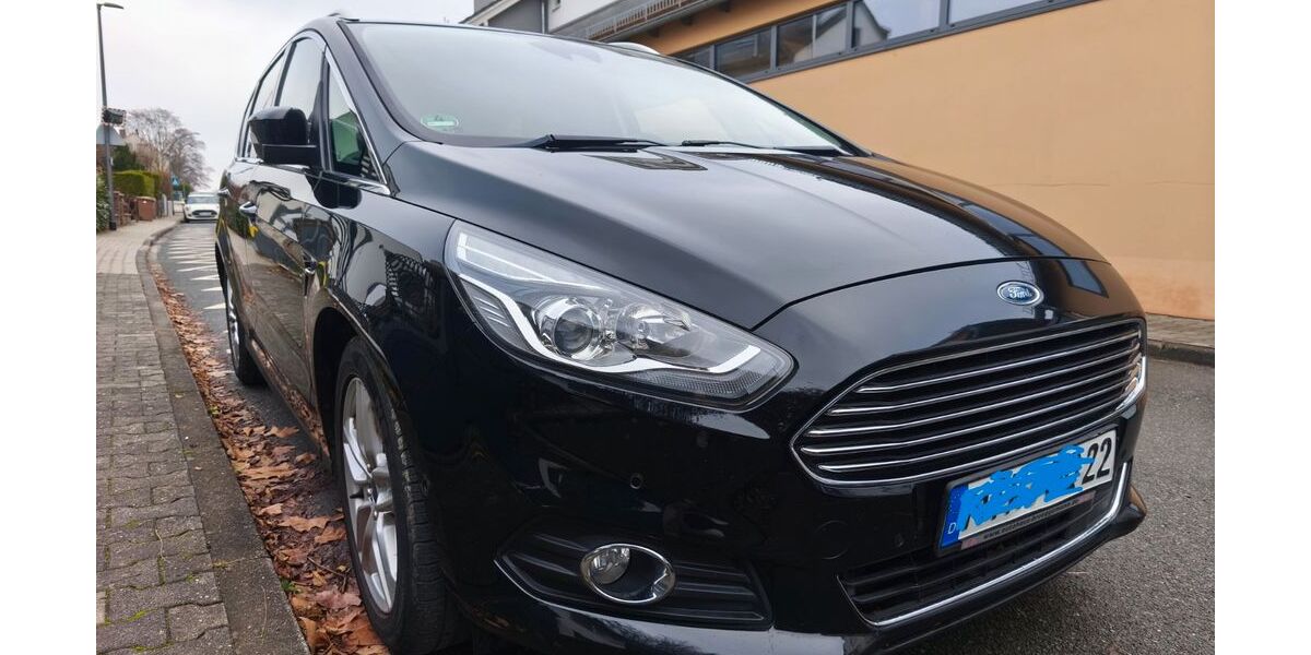 Ford S-Max 115.000 km 14.900 € Sulzbach 65843