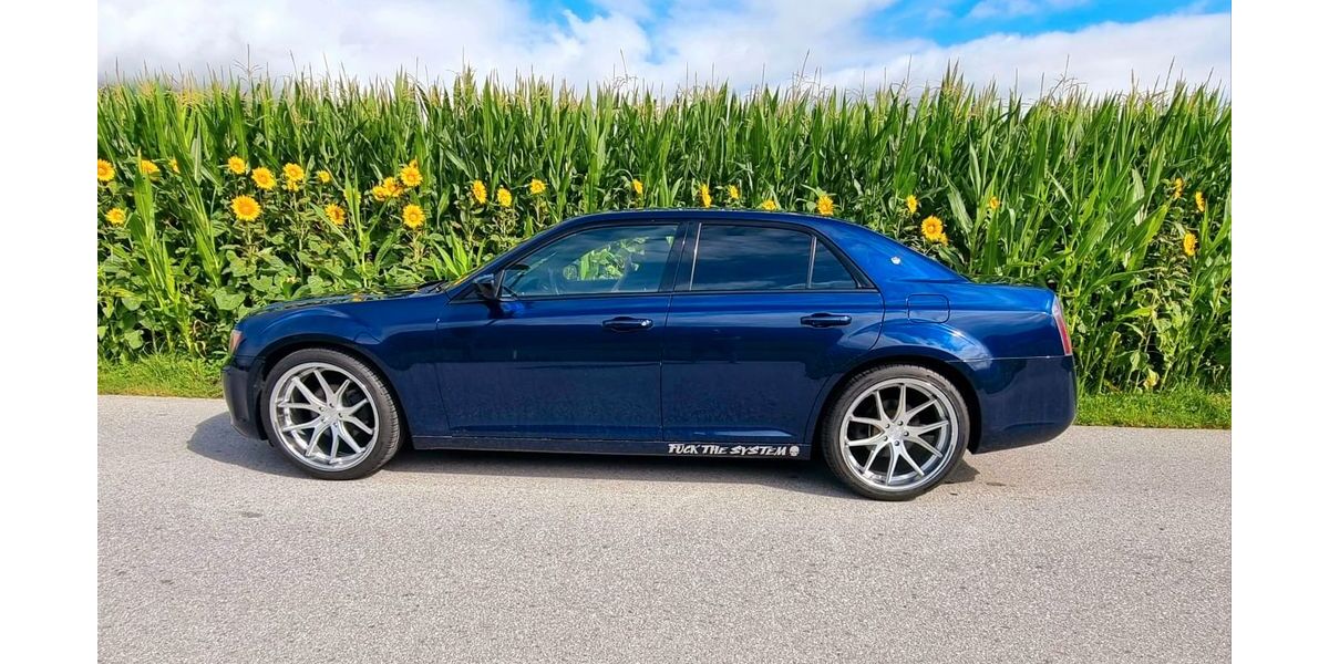 Chrysler 300C 133.000 km 20.800 &euro; Freilassing 83395