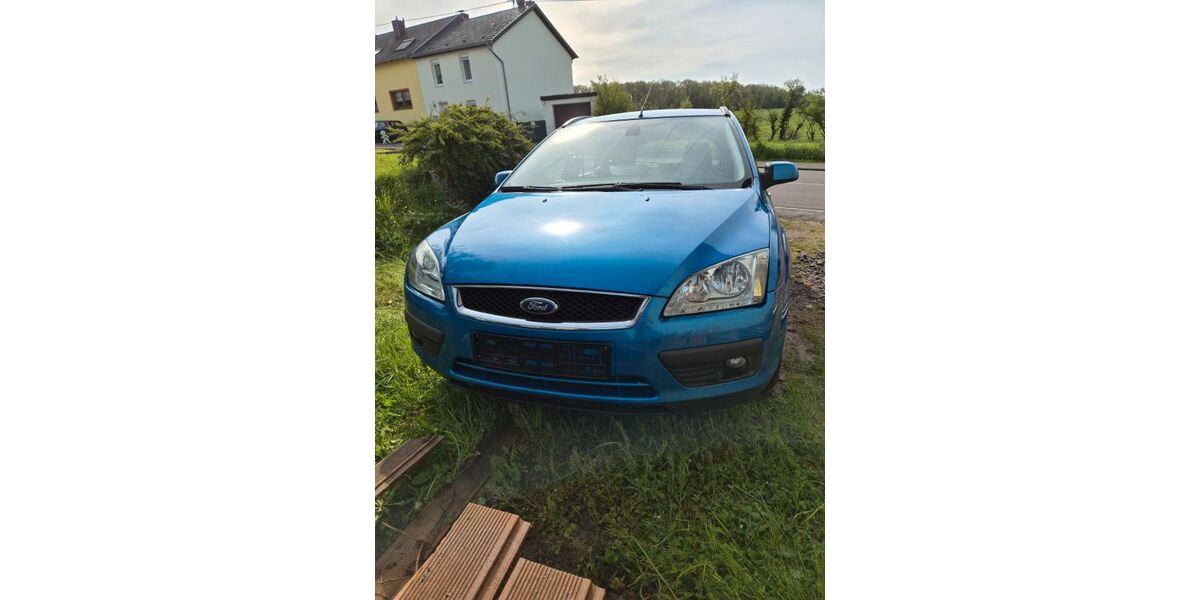 Ford Focus 221.400 km 1.500 &euro; Oberesch 66780