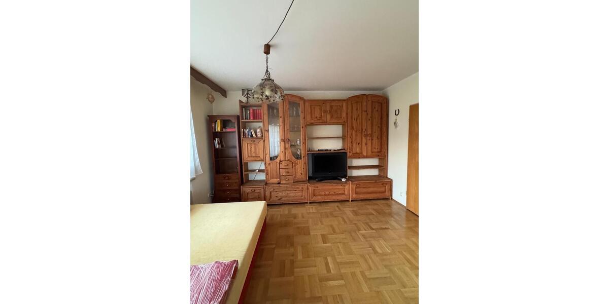 Terrassenwohnung Gilching - 2 Zimmer, 27 m&sup2;, 695&euro; | Angebot:26036594