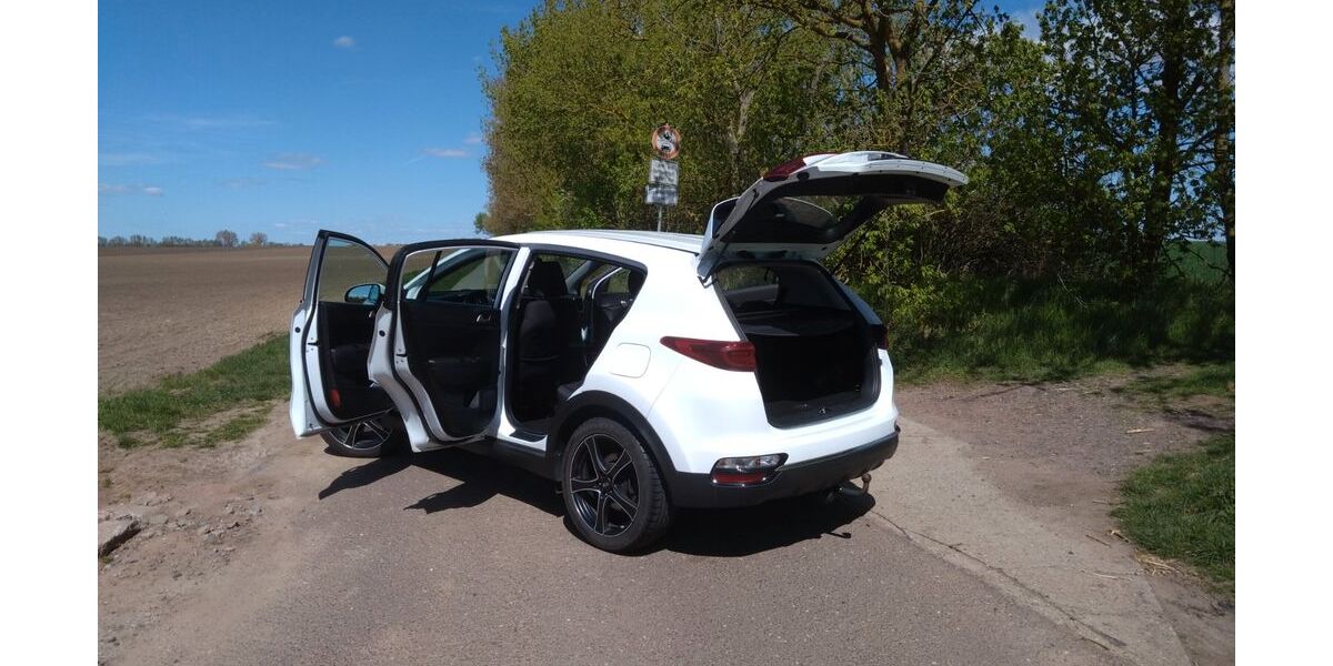 Kia Sportage 63.000 km 16.000 &euro; Wellen 39167