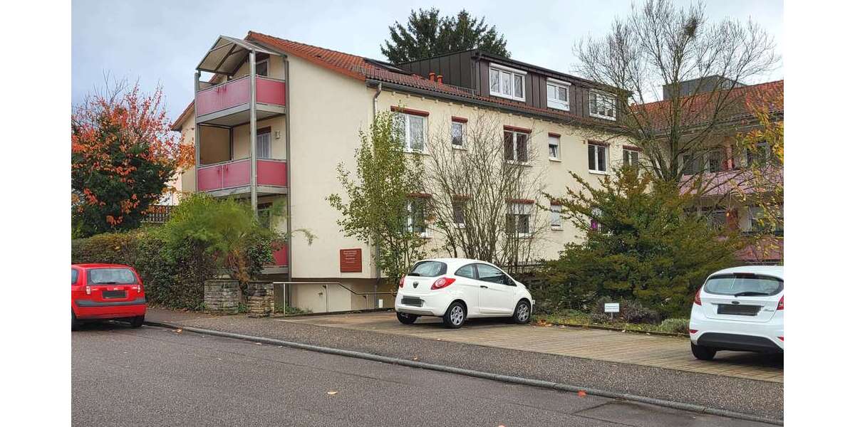 Etagenwohnung Bretzfeld-Schwabbach Schwabbach - 3.5 Zimmer, 92 m&sup2;, 200.000&euro; | Angebot:25904127