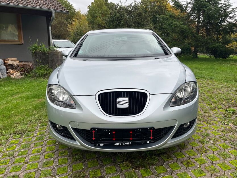 Seat Leon 166.000 km 1.899 € Wertheim am Main 97877
