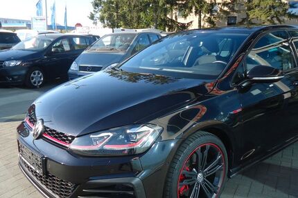 VW Golf 107.700 km 18.499 &euro; Güstrow 18273