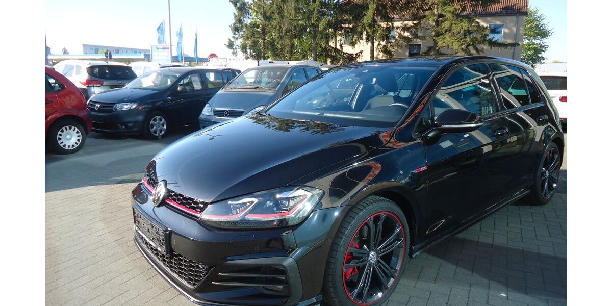 VW Golf 107.700 km 18.499 &euro; Güstrow 18273