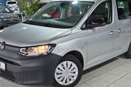 VW Caddy 158.000 km 14.999 &euro; Ichenhausen 89335