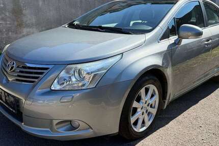Toyota Avensis 168.500 km 7.900 € Saarbrücken 66115