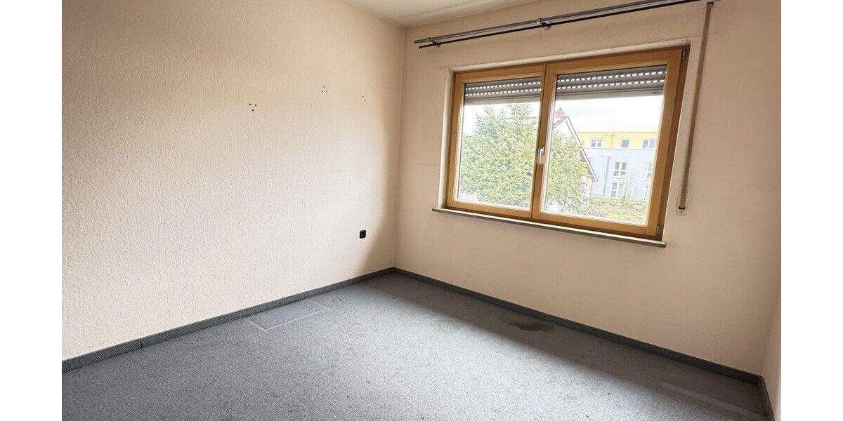 Reihenendhaus Gunzenhausen - 5 Zimmer, 118 m&sup2;, 355.000&euro; | Angebot:25771473