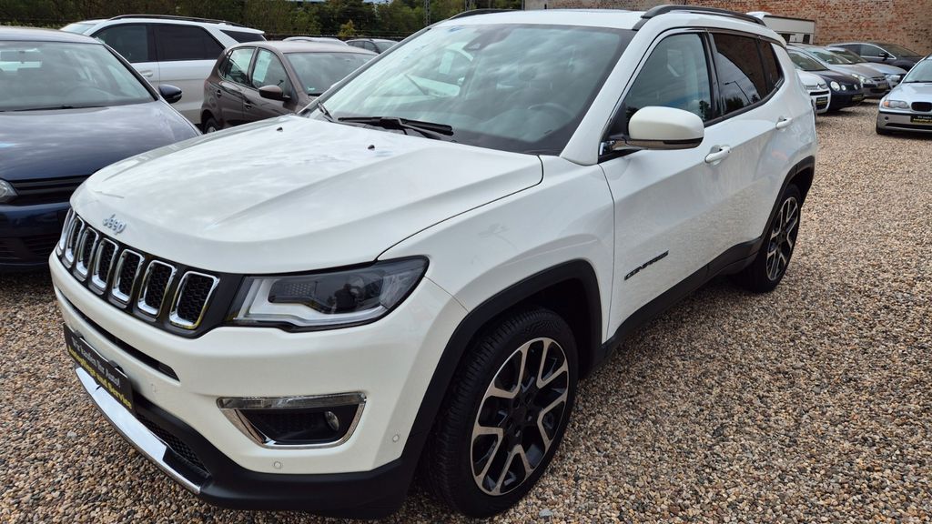 Jeep Compass 62.396 km 15.900 &euro; Schönebeck 39218