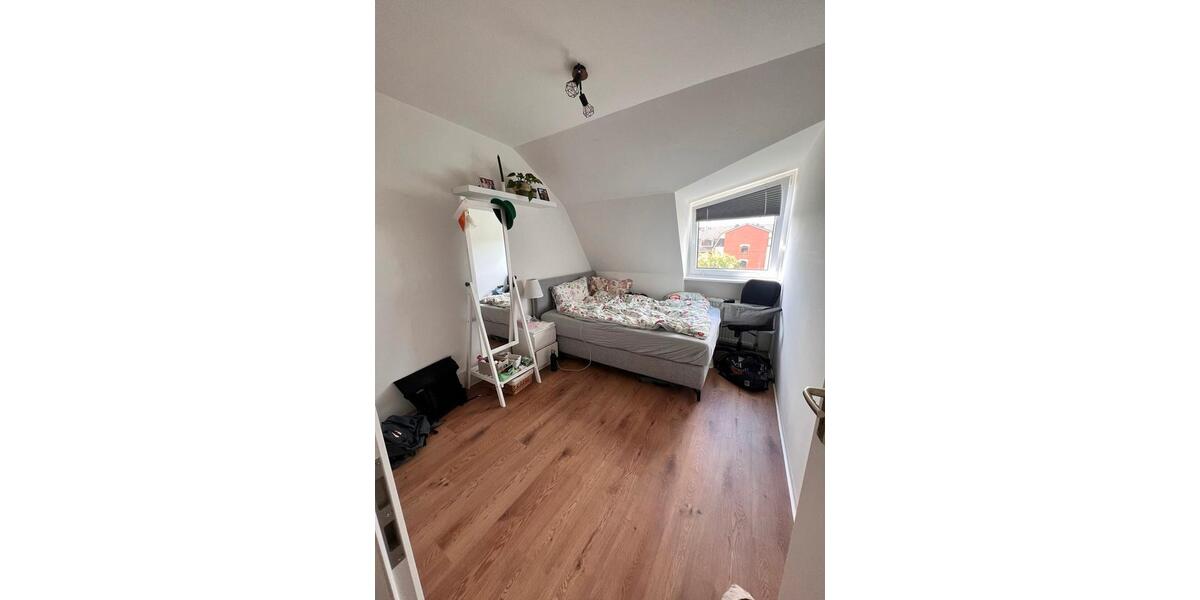 Dachgeschoßwohnung Hamburg Hamburg-Mitte - 2 Zimmer, 48 m&sup2;, 720&euro; | Angebot:25381909