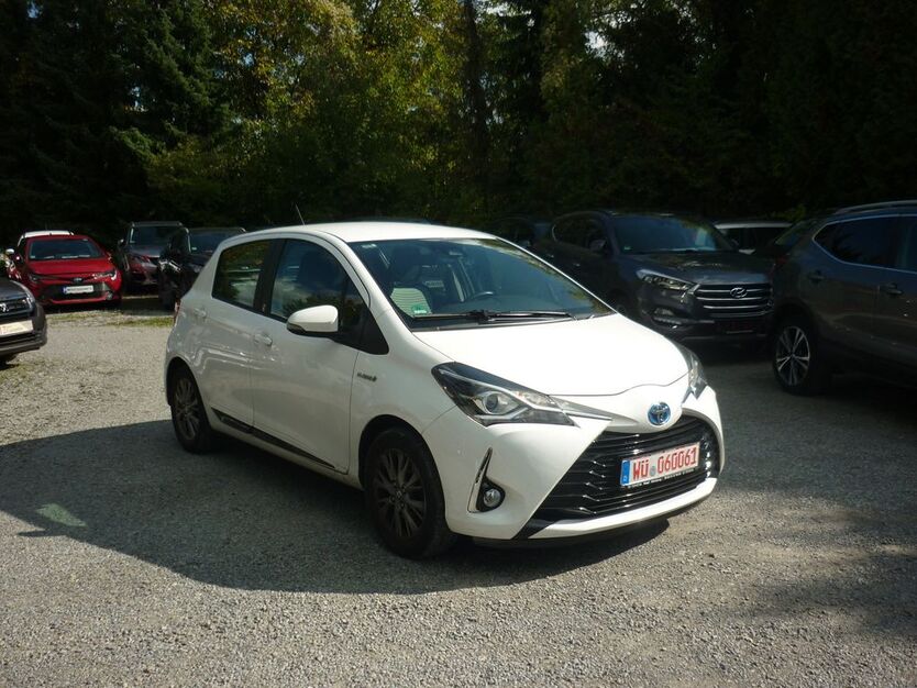 Toyota Yaris 60.000 km 14.990 € Estenfeld bei Würzburg 97230