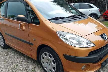 Peugeot 1007 11.000 km 8.999 &euro; Fredersdorf-Vogelsdorf 15370