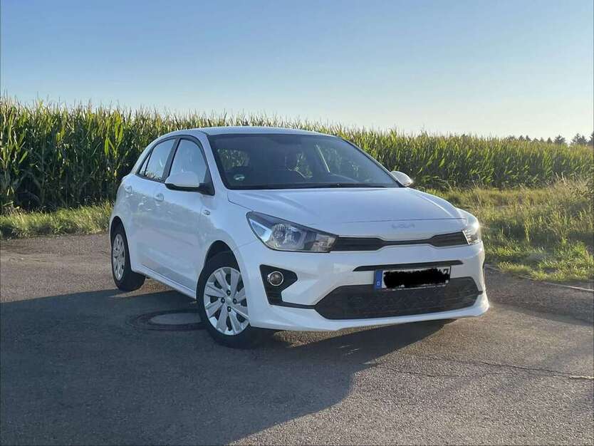 Kia Rio 93.617 km 12.500 € Trossingen 78647