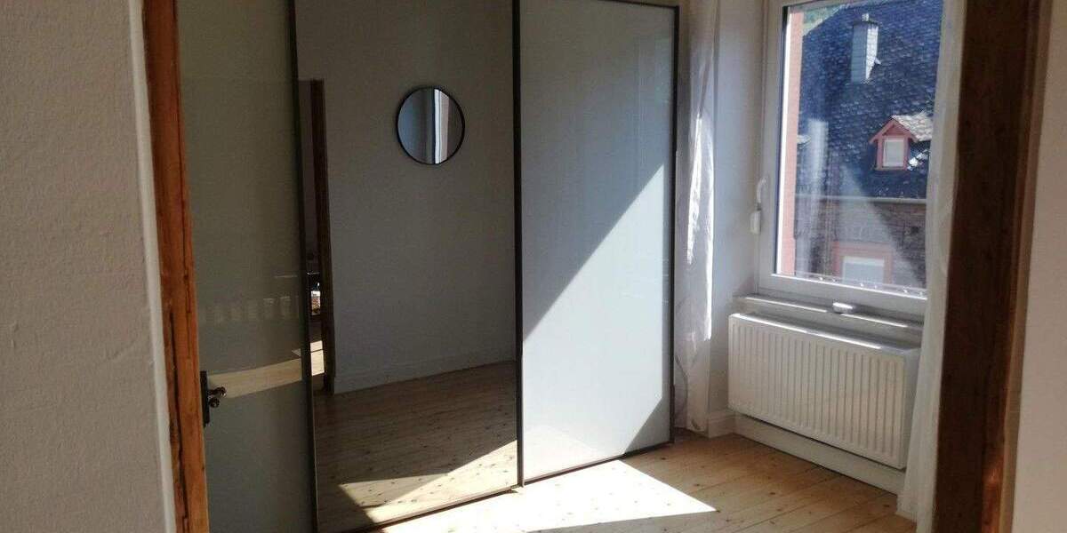 Einfamilienhaus Reil - 5 Zimmer, 142 m&sup2;, 1.200&euro; | Angebot:25870177