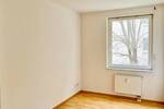 Sonnig wohnen mit Lift, EBK & Balkon!