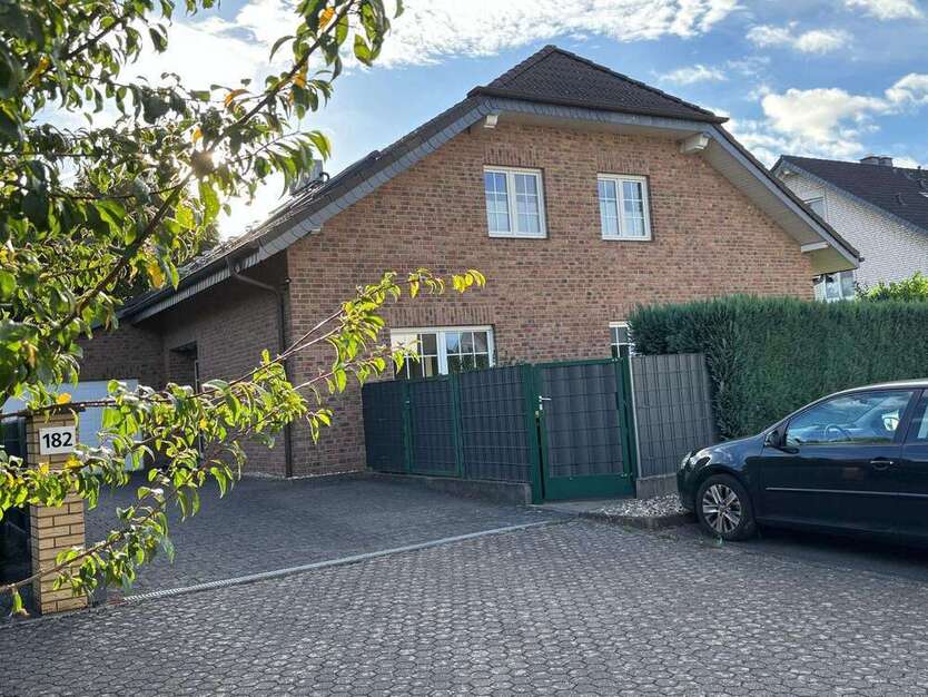 Wohnung zum Mieten in Erftstadt 1.960 € 140 m²