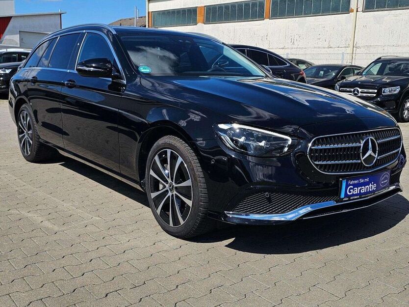 E 300