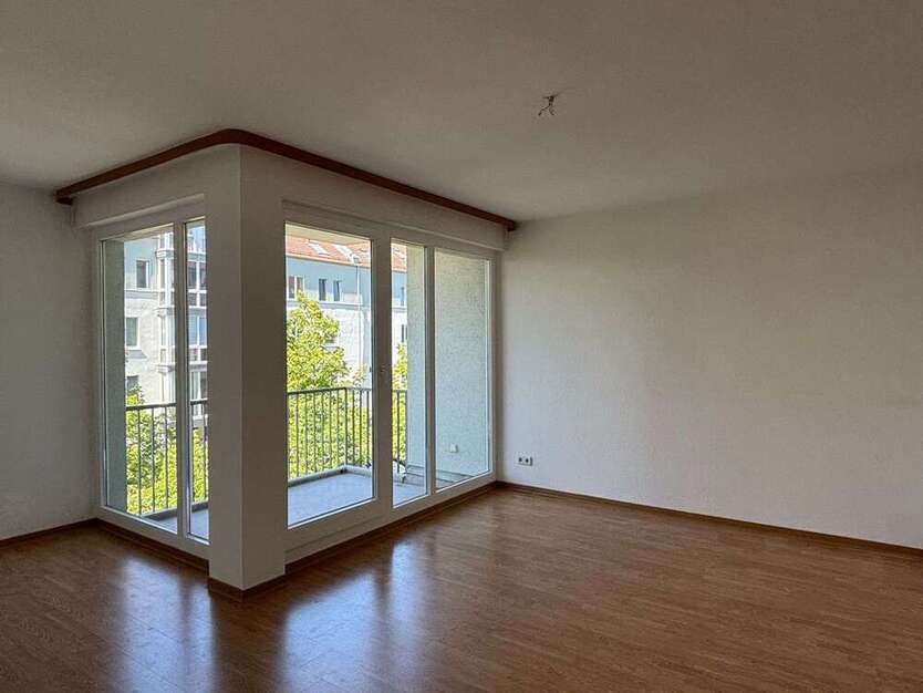 Wohnung zum Mieten in Berlin 789,31 € 83.93 m²