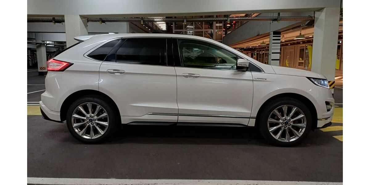 Ford Edge 125.000 km 19.200 &euro; Esslingen am Neckar 73733