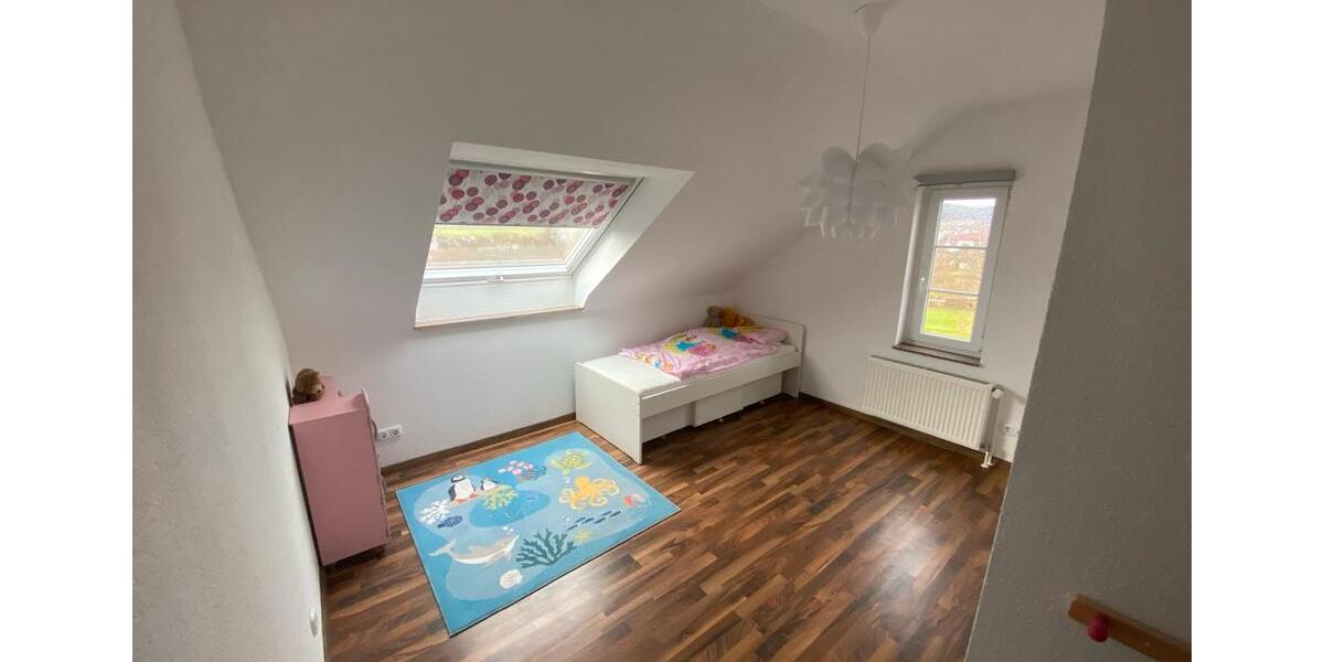 Dachgeschoßwohnung Niedenstein - 2 Zimmer, 128 m&sup2;, 244.870&euro; | Angebot:25414020