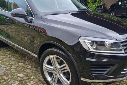 VW Touareg 95.550 km 27.950 &euro; Heimburg 38889