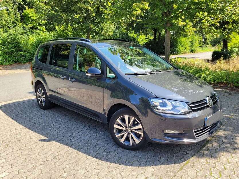 VW Sharan 88.300 km 25.900 € Braunschweig 38100