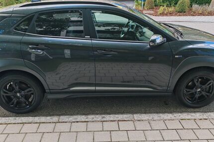 Hyundai KONA 64.000 km 20.490 &euro; Garching bei München 85748